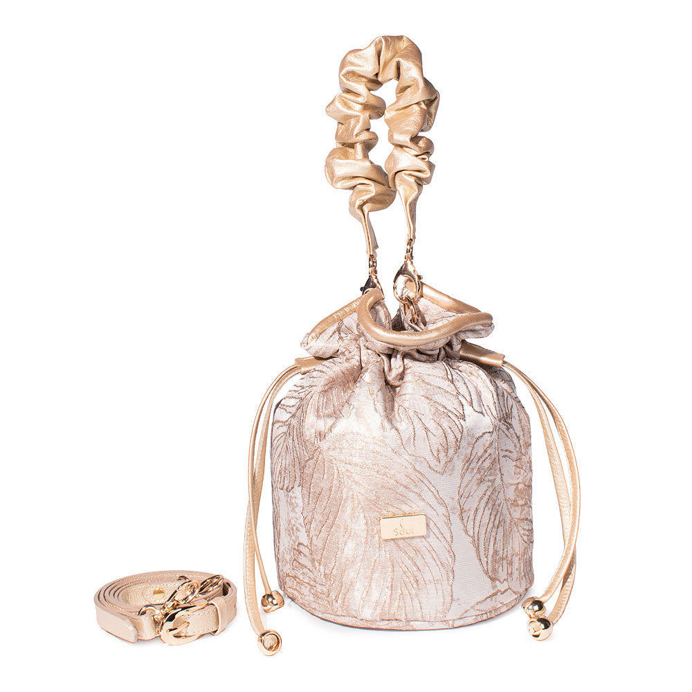 TAMMY ORO